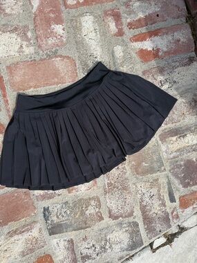 all in motion Black Pleated Sports Skort with pocket & under shorts 8.